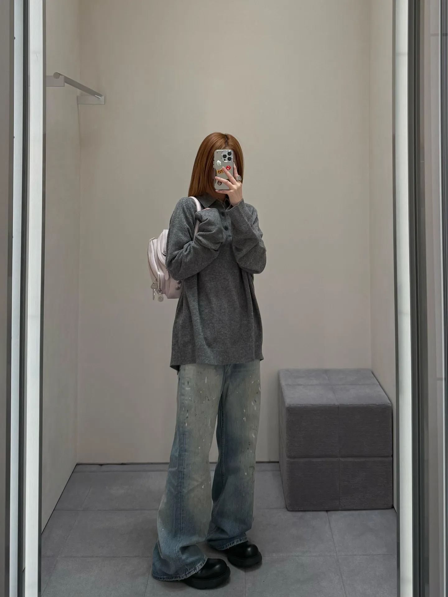 「 」